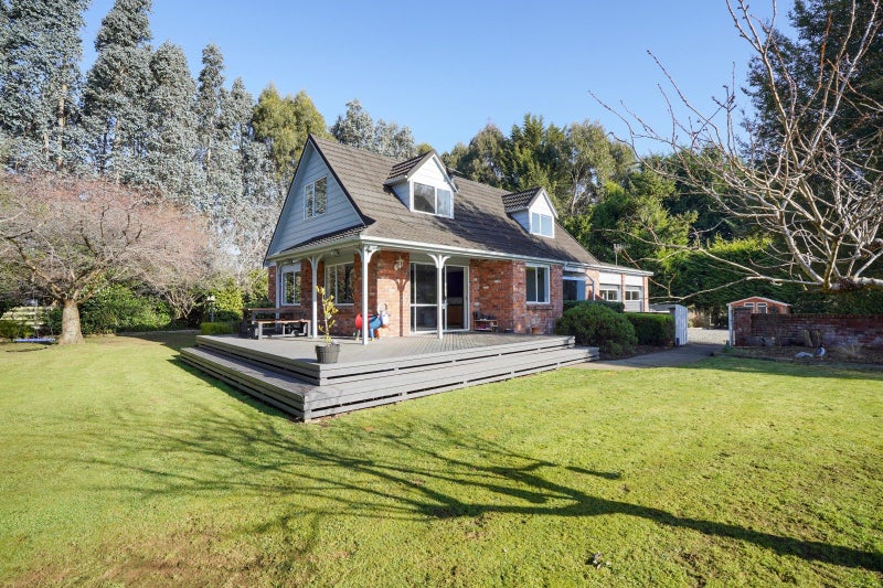 213 West Plains School Road, West Plains, Invercargill - Carousel 1