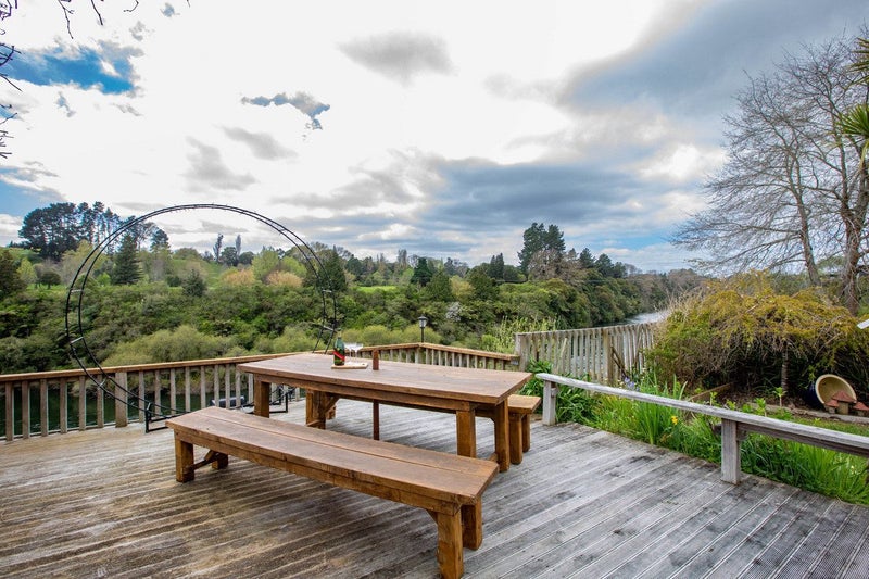 29 Addison Street, Leamington, Cambridge - Carousel 1