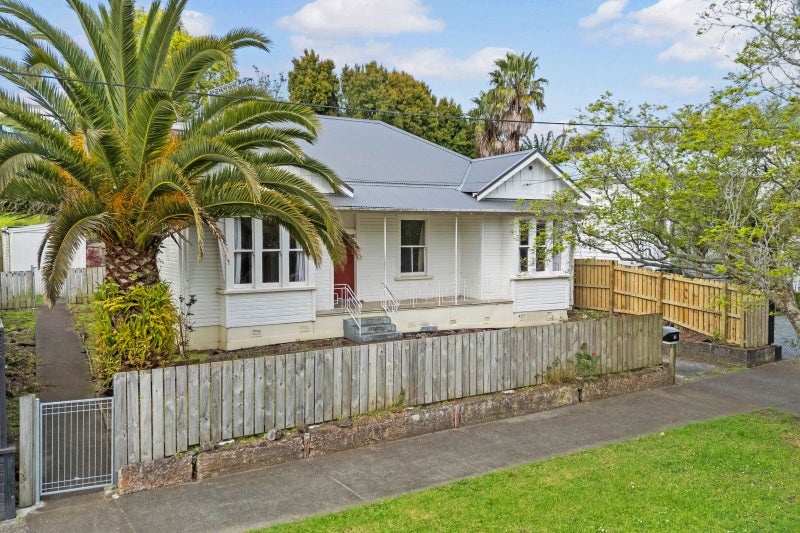 12 Malvern Road, Morningside, Auckland - Carousel 2