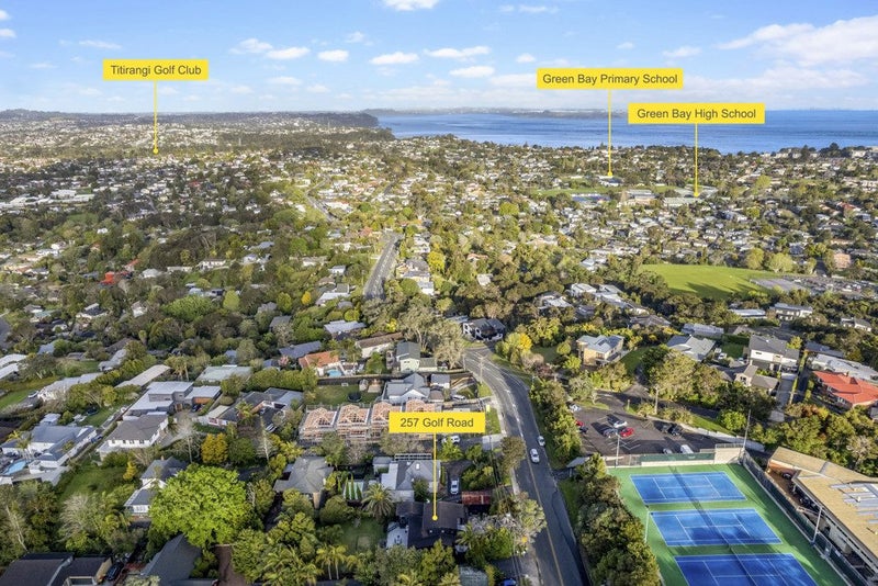 257 Golf Road, Titirangi, Auckland - Carousel 30