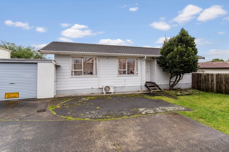 2/9 Heathberry Close, Papatoetoe, Auckland - Carousel 1