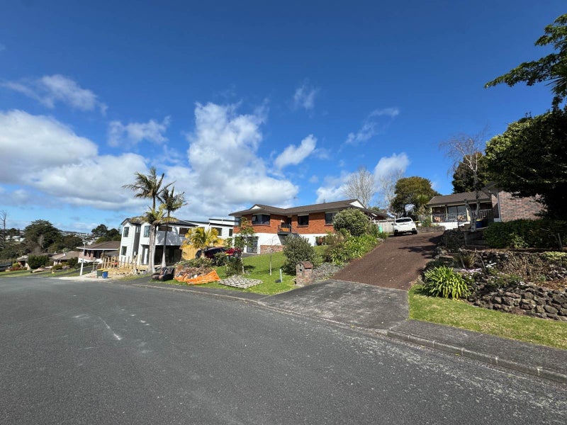 23 Vintage Drive, Henderson, Waitakere City, Auckland - Carousel 4