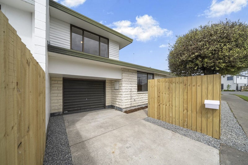 2B Barclay Place, Burwood, Christchurch - Carousel 1