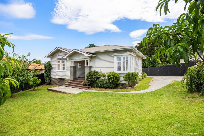 94 Alfriston Road, Manurewa, Auckland - Carousel 1