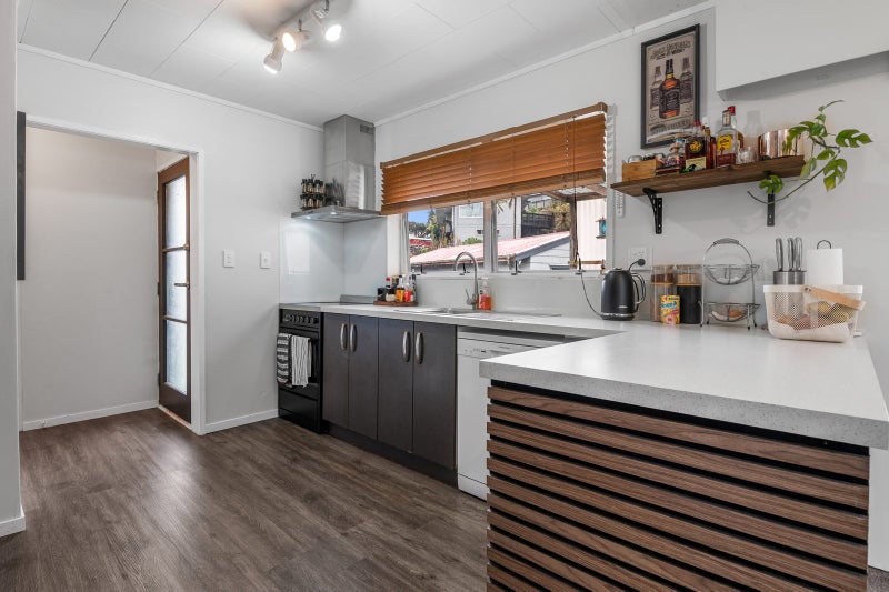 1 Parkcliff Road, Tikitere, Rotorua - Carousel 2