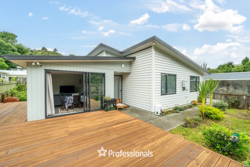 28D HAIR STREET, Wainuiomata, Lower Hutt - Carousel 1