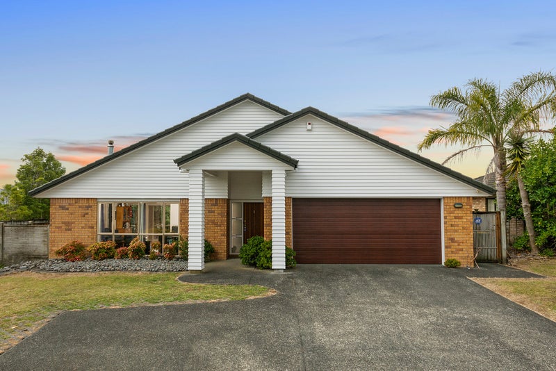 81 Summerland Drive, Henderson, Auckland - Carousel 2