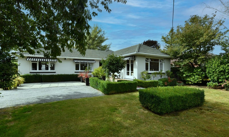 19 Middlepark Road, Sockburn, Christchurch - Carousel 2