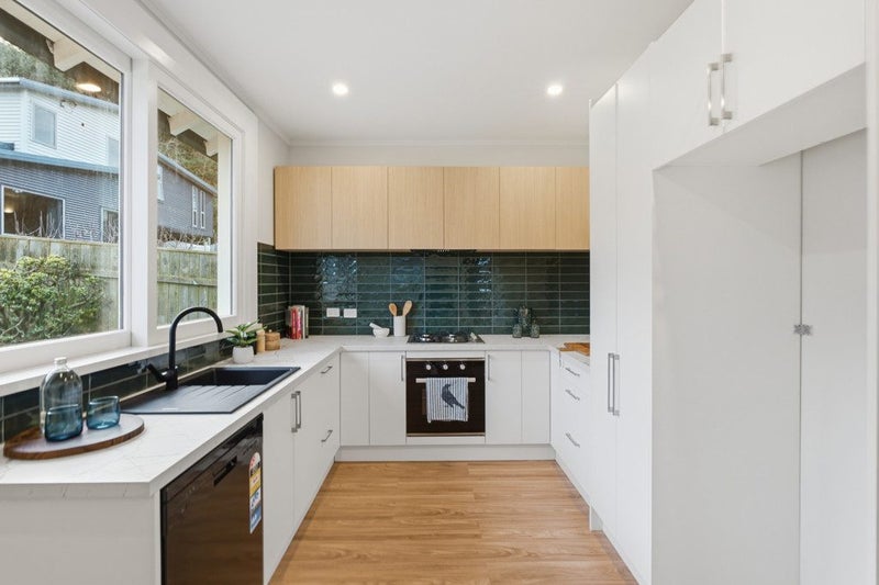 65 Happy Valley Road, Owhiro Bay, Wellington, Wellington - Carousel 2