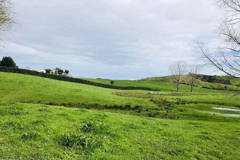 1 Waerenga Road, Te Kauwhata, Te Kauwhata - Carousel 1