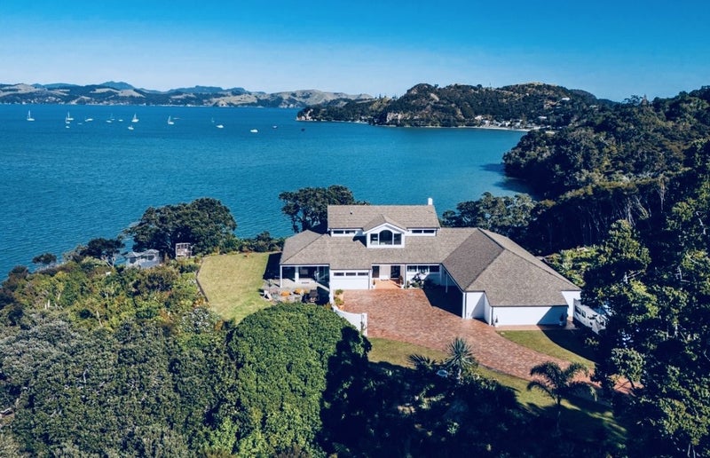 1275 Wyuna Bay Road, Wyuna Bay, Coromandel - Carousel 1