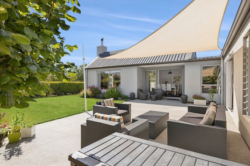 24 Old Station Avenue, Wanaka - Carousel 1