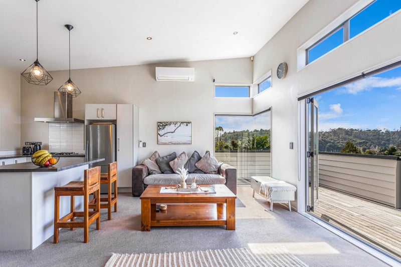 15 Inlet Views, Silverdale - Carousel 2
