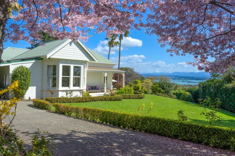 40 View Mount, Stoke, Nelson - Carousel 1