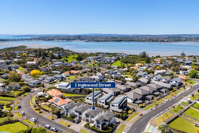 1 Inglewood Street, Wai o Taiki Bay, Auckland - Carousel 36