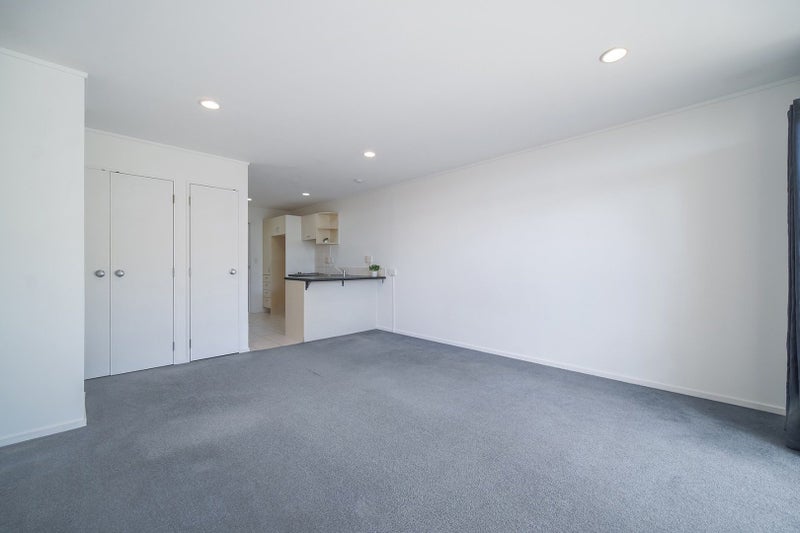 2A/20 Ian Marwick Place, Birkenhead, North Shore City, Auckland - Carousel 1