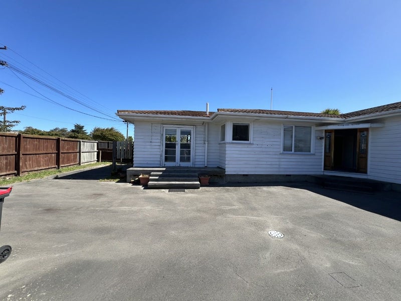 172 Springs Road, Hornby, Christchurch - Carousel 2