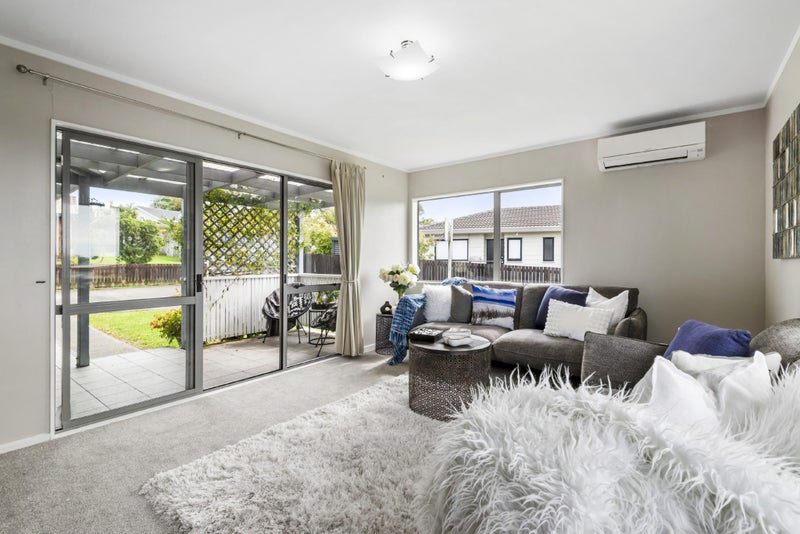 6 Jumento Place, Unsworth Heights, Auckland - Carousel 2