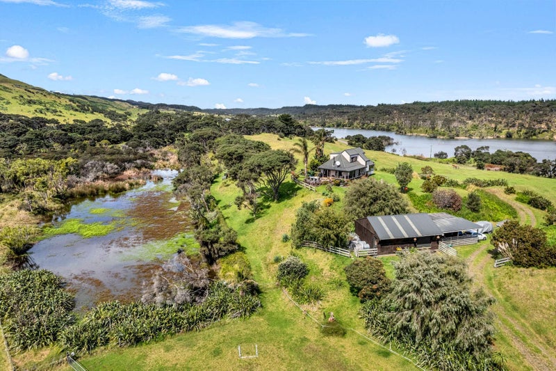 487 Wilson Road, Helensville - Carousel 1