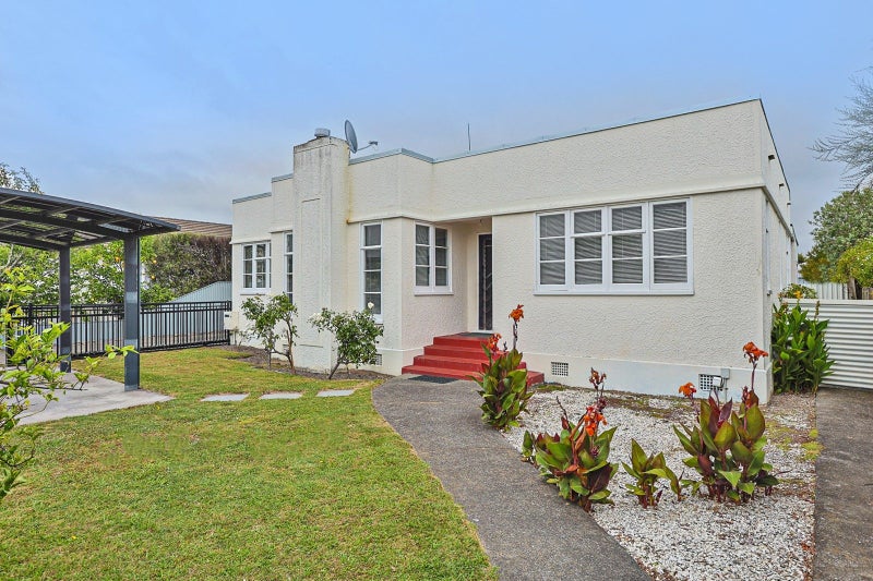 1/21 Cassino Crescent, ONEKAWA, NAPIER - Carousel 1