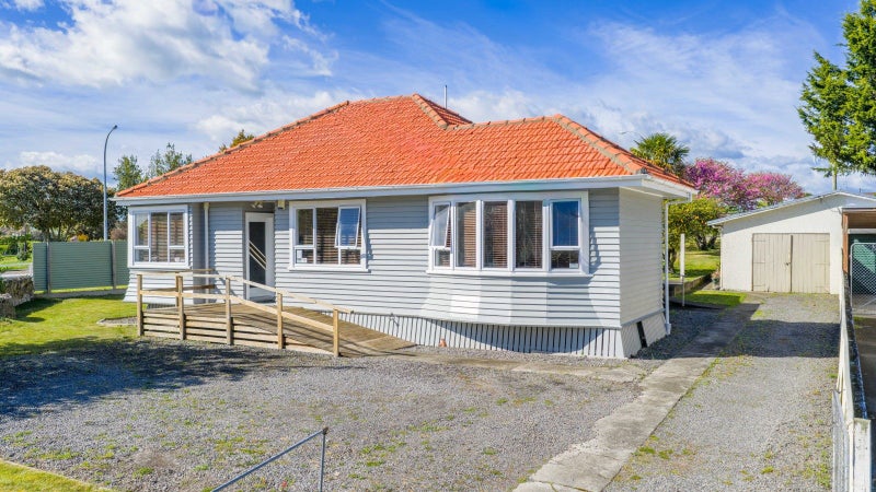 1 Ruataniwha Street, Waipukurau, Waipukurau - Carousel 1