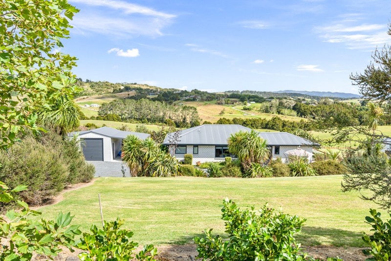 76 Daniel Parade, Wellsford - Carousel 27