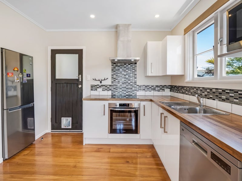 140 Denbigh Street, Feilding, Feilding - Carousel 2