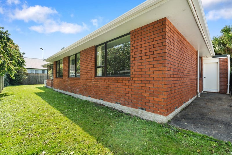 2/52 Truman Road, Bryndwr, Christchurch - Carousel 21