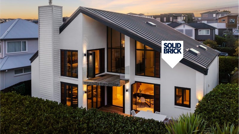 11 Tuatini Place, Long Bay, Auckland - Carousel 1