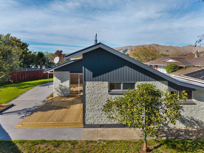 19 Newbourne Crescent, Redwoodtown, Blenheim - Carousel 1