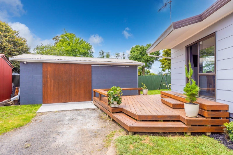 24A Dermont Street, Bader, Hamilton - Carousel 2