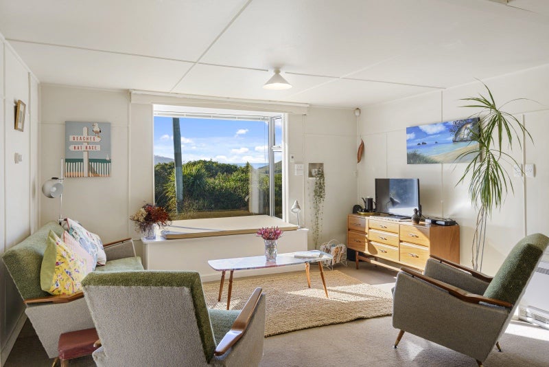 19 Purau Avenue, Diamond Harbour, Diamond Harbour - Carousel 2