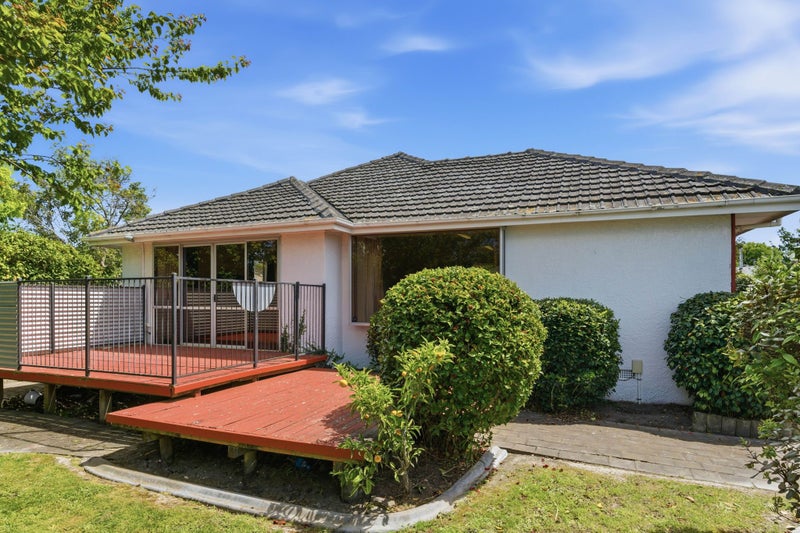 8 Nyoli Street, Northcote, Christchurch - Carousel 1