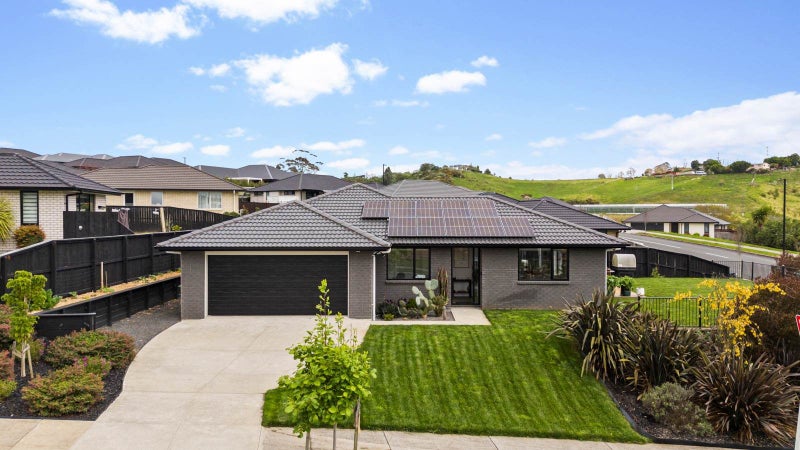 2 Bathgate Court, Pokeno - Carousel 1