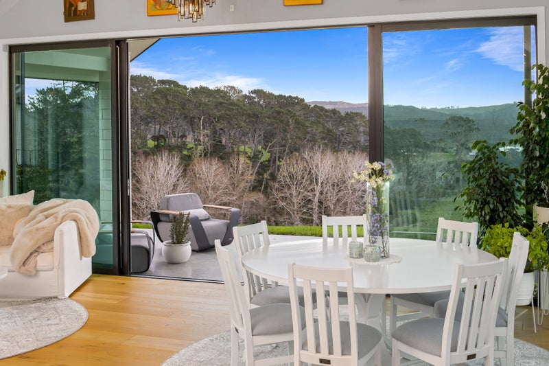 135 Okura River Road, Okura, North Shore City, Auckland - Carousel 1