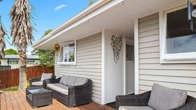 39 Totara Street, Waiuku, Waiuku - Carousel 1