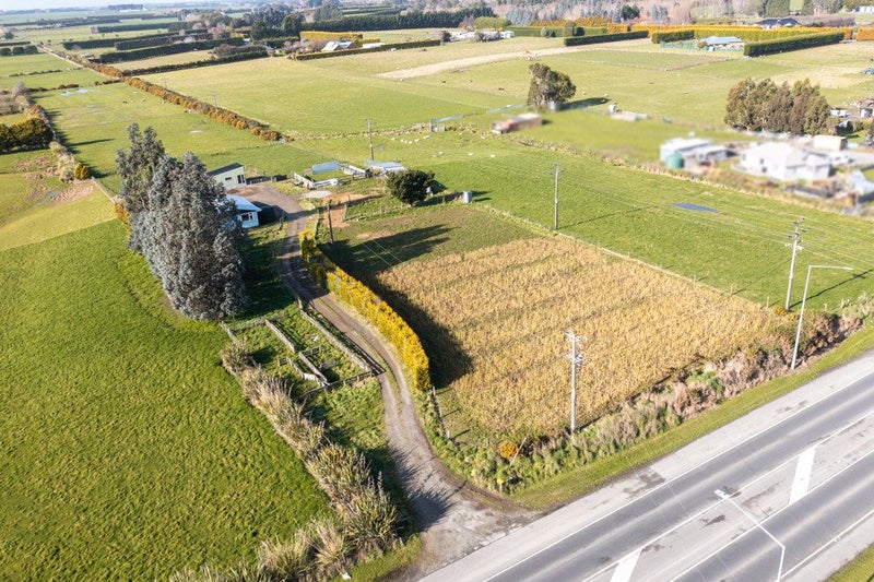 777 North Road, Lorneville, Invercargill - Carousel 28