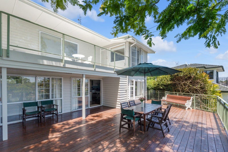 4 Liston Crescent, Cockle Bay, Manukau City, Auckland - Carousel 2