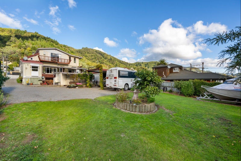 83 Waikawa Road, Picton, Picton - Carousel 1