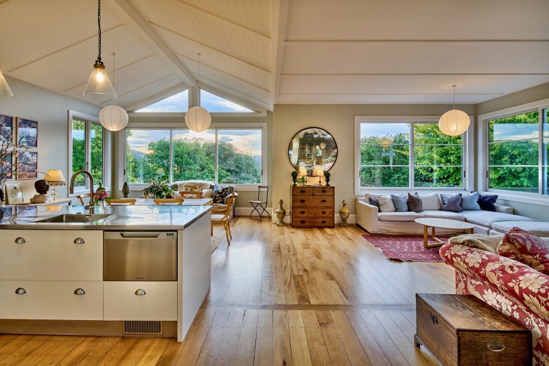 18 Harbour View Road, Northland, Wellington - Carousel 2