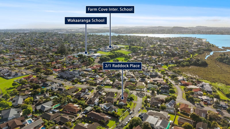 2/1 Raddock Place, Farm Cove, Auckland - Carousel 2