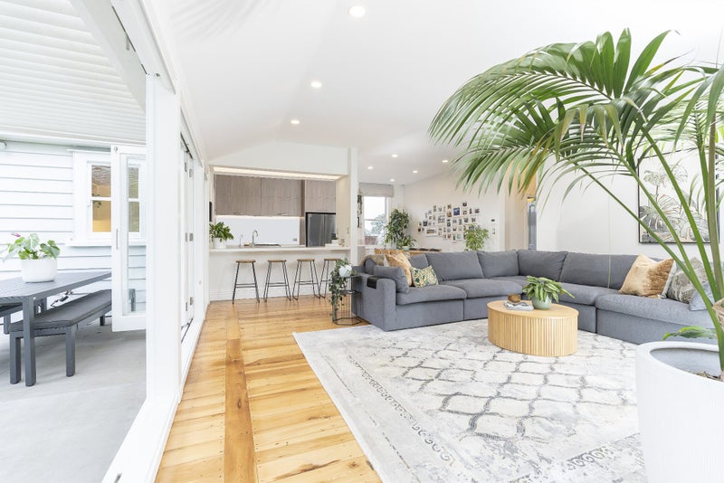 22 Kowhai Street, Mount Eden, Auckland - Carousel 2