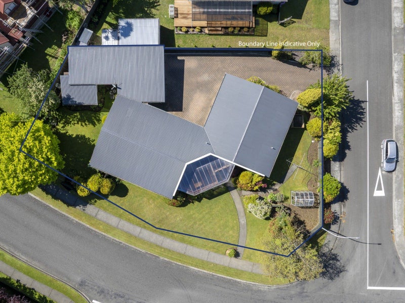 8 Bowen Street, Te Anau, Te Anau - Carousel 33