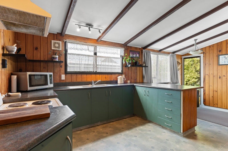 16 Bayview Street, Te Puke - Carousel 2