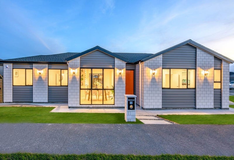 12 Black Beech CRES, Takanini, Takanini - Carousel 1