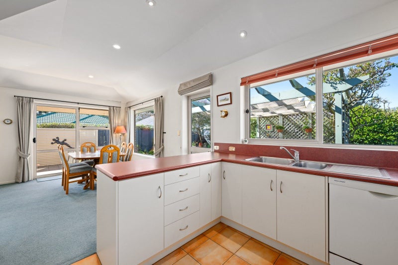 6 Waterlea Green, Mayfield, Blenheim - Carousel 2