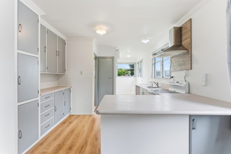 49 Polson Street, Castlecliff, Whanganui - Carousel 2