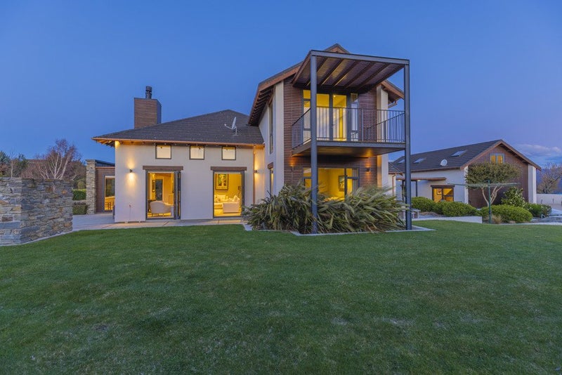 1 Mount Gold Place, Wanaka, Wānaka - Carousel 1