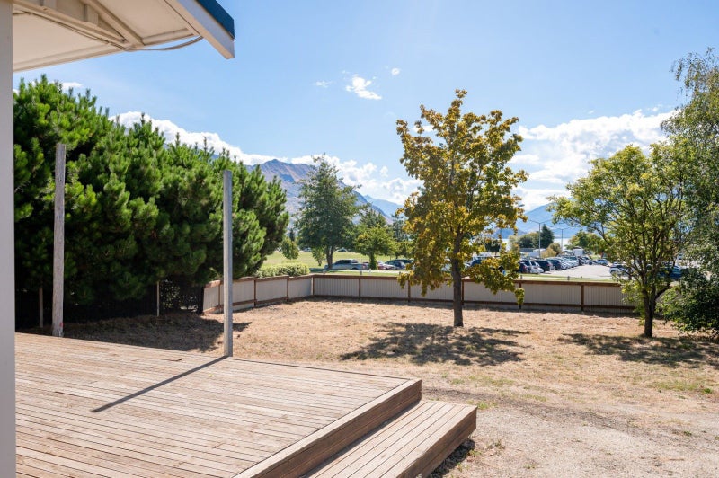 33 Dungarvon Street, Wanaka - Carousel 9