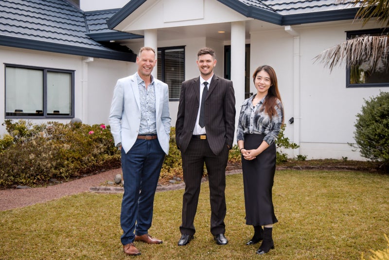 1 Cayman Place, Unsworth Heights, Auckland - Carousel 21